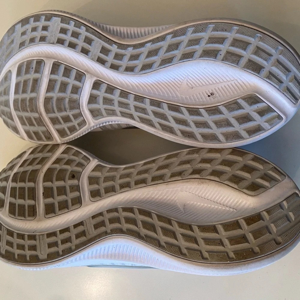 Nike Downshifter Sneakers